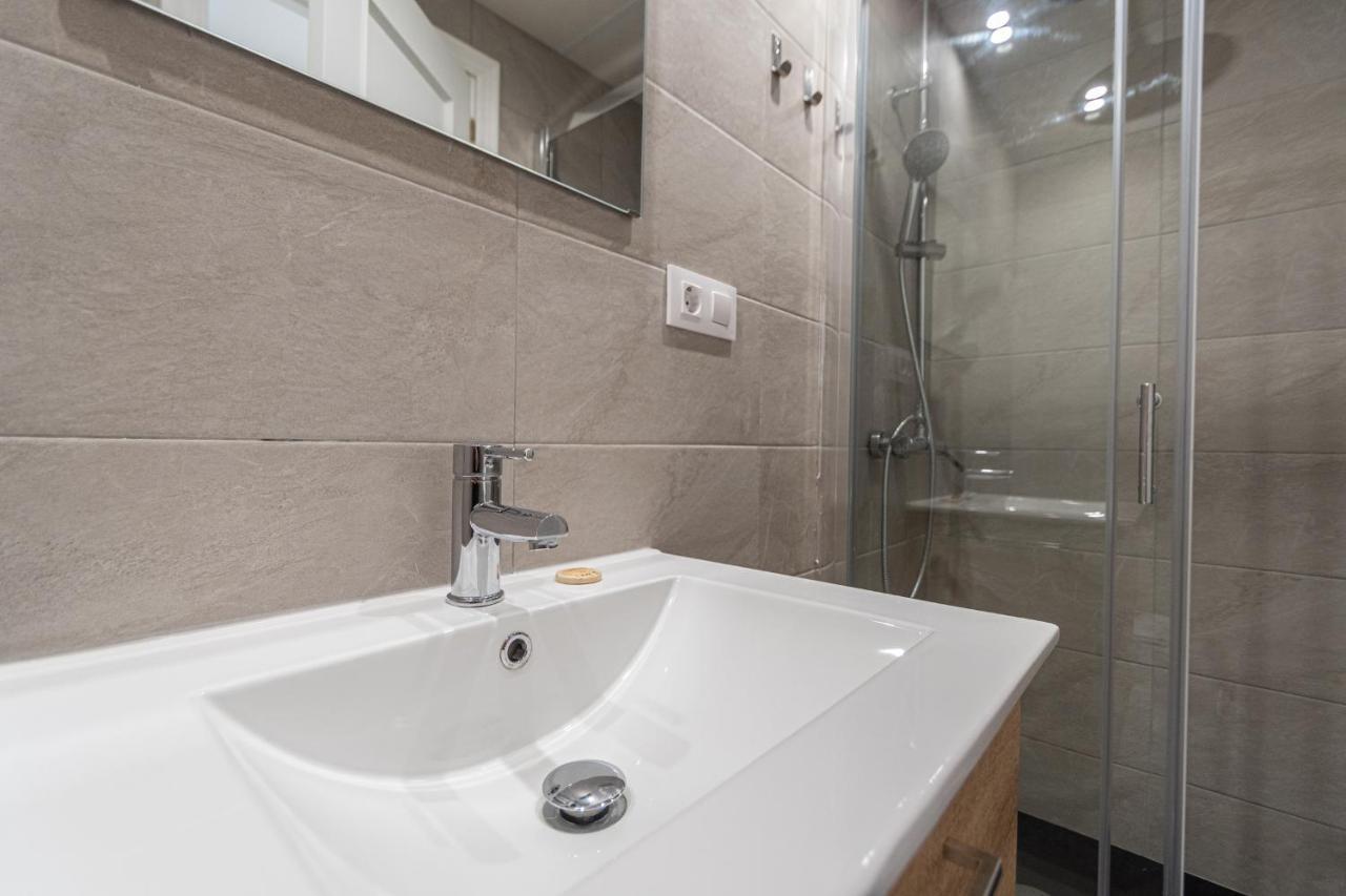 Apartamento El Parador Del Boticario Cádiz Eksteriør bilde